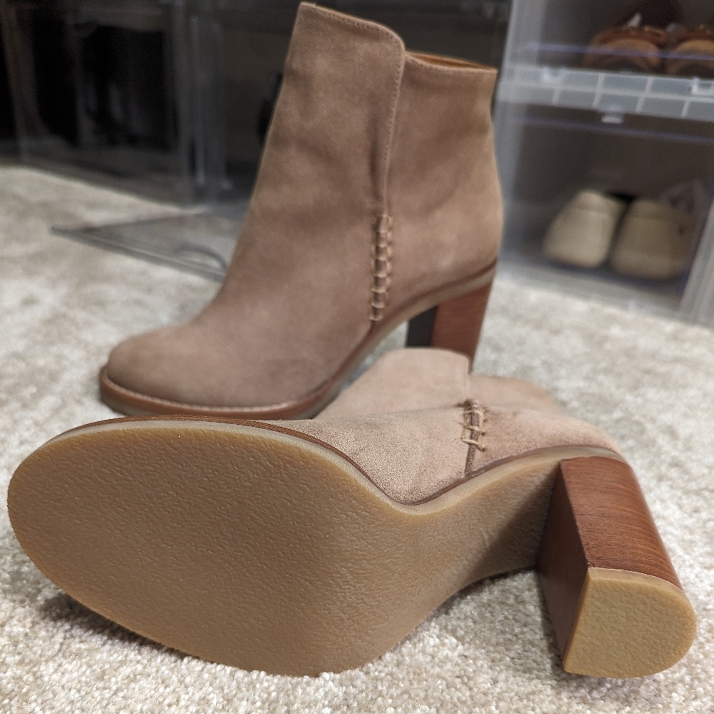 Boots - Picture 2 of 3